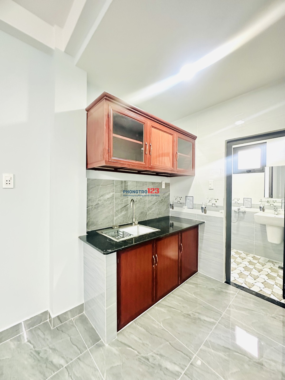 Cho thuê phòng 35m2, full nội thất, đường Lý Thường Kiệt, Phường 14, Quận 10