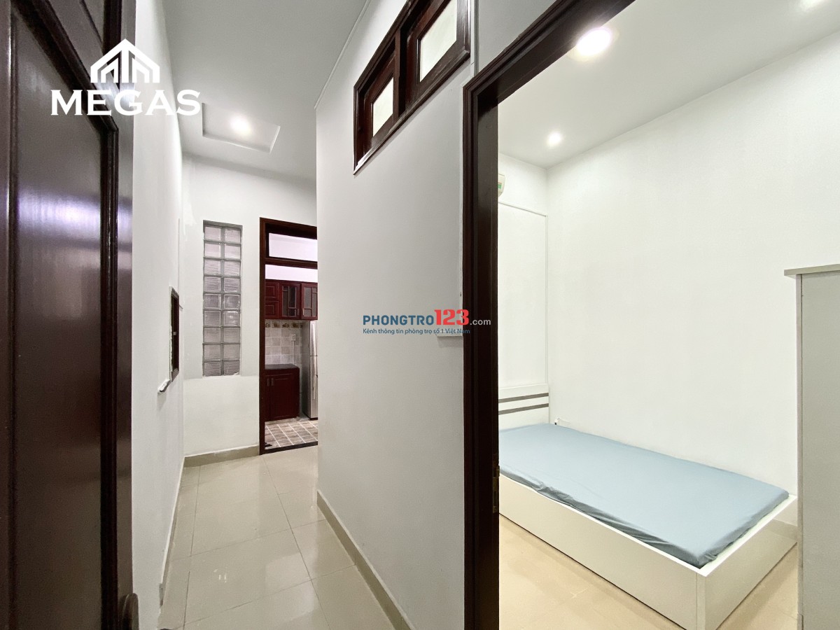 STUDIO BAN CÔNG ĐÓN NẮNG TRỜI BAO CHILL - FULL NỘI THẤT - NẰM NGAY CON ĐƯỜNG ĂN UỐNG QUẬN 7