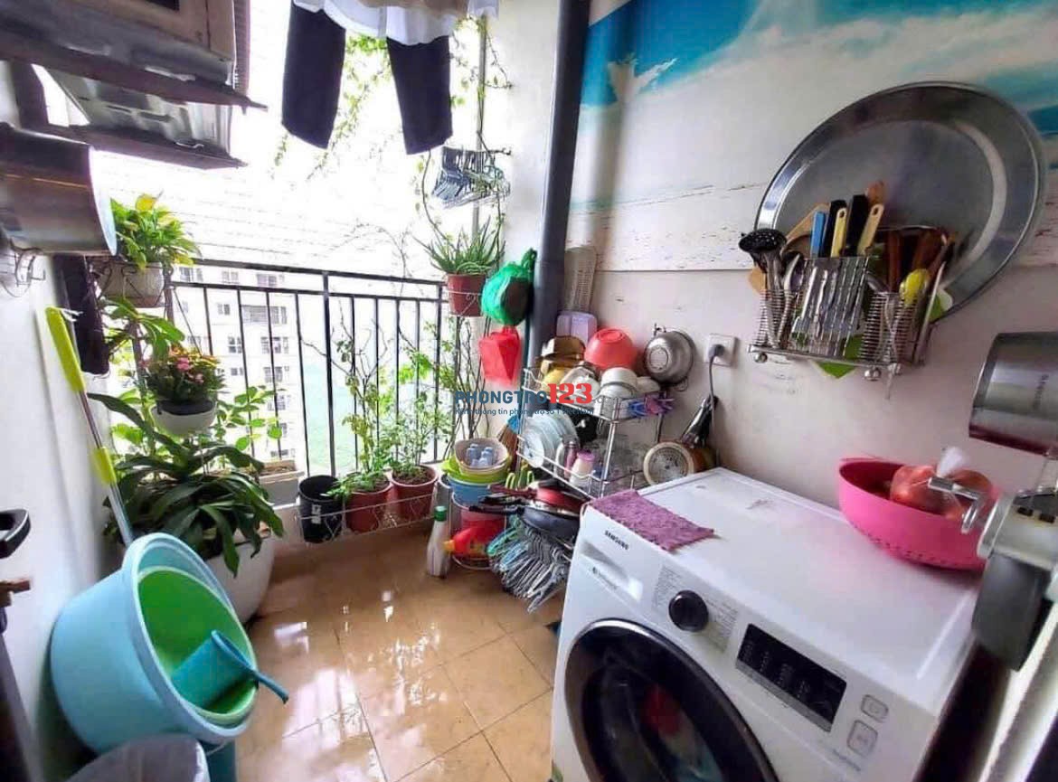 C/c Phúc Yên, Phan Huy Ích, P15, TB, 115m2, 3Pn, 2WC, Nội thất, 12tr/tháng.