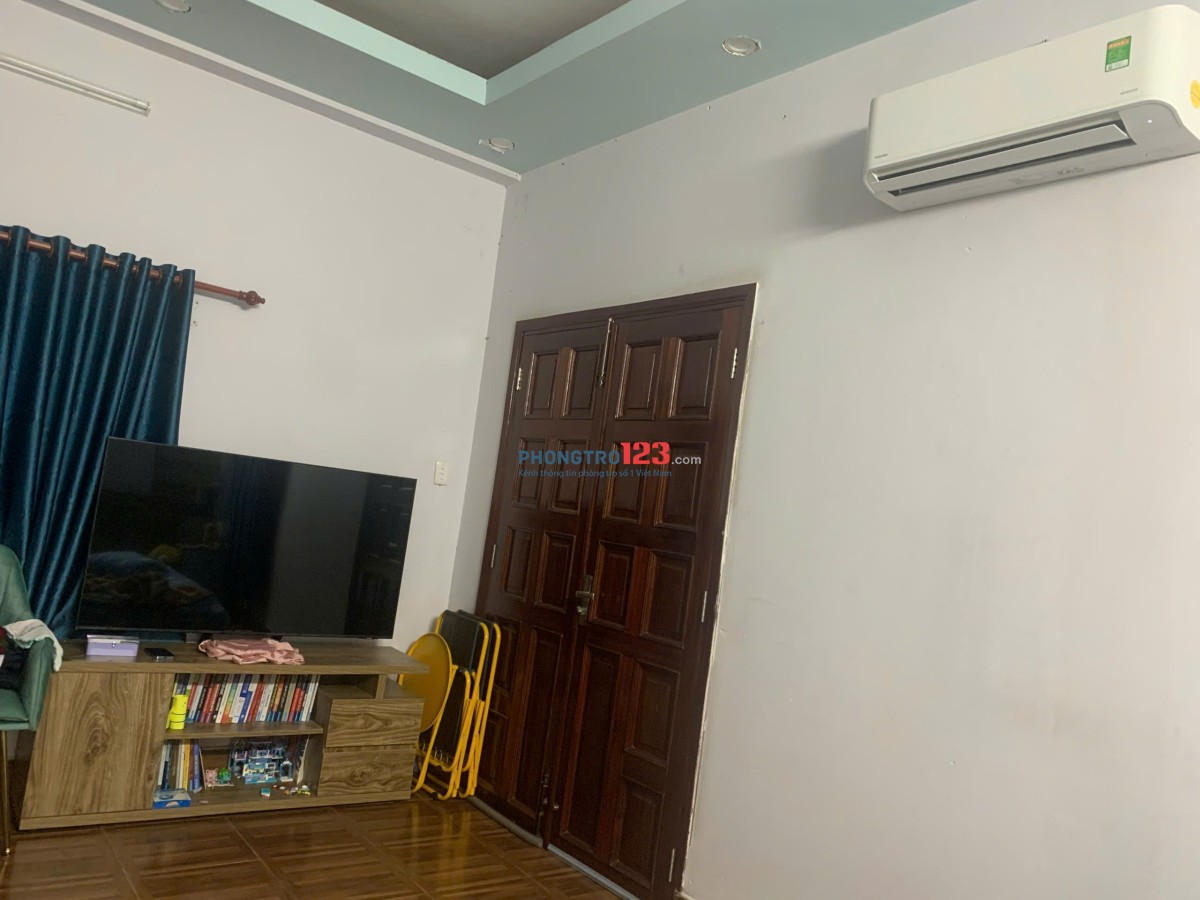 Cho thuê phòng 35m2, full nội thất, 1PN, ban công, cửa sổ , KDC An Sương, gần chợ cây sộp,Q.12