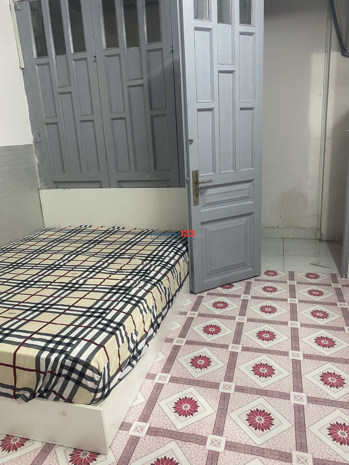 Cho thuê phòng trọ full nội thất giá rẻ đường Hồng Lạc gần trường ĐH Văn Hiến, chợ Tân Bình