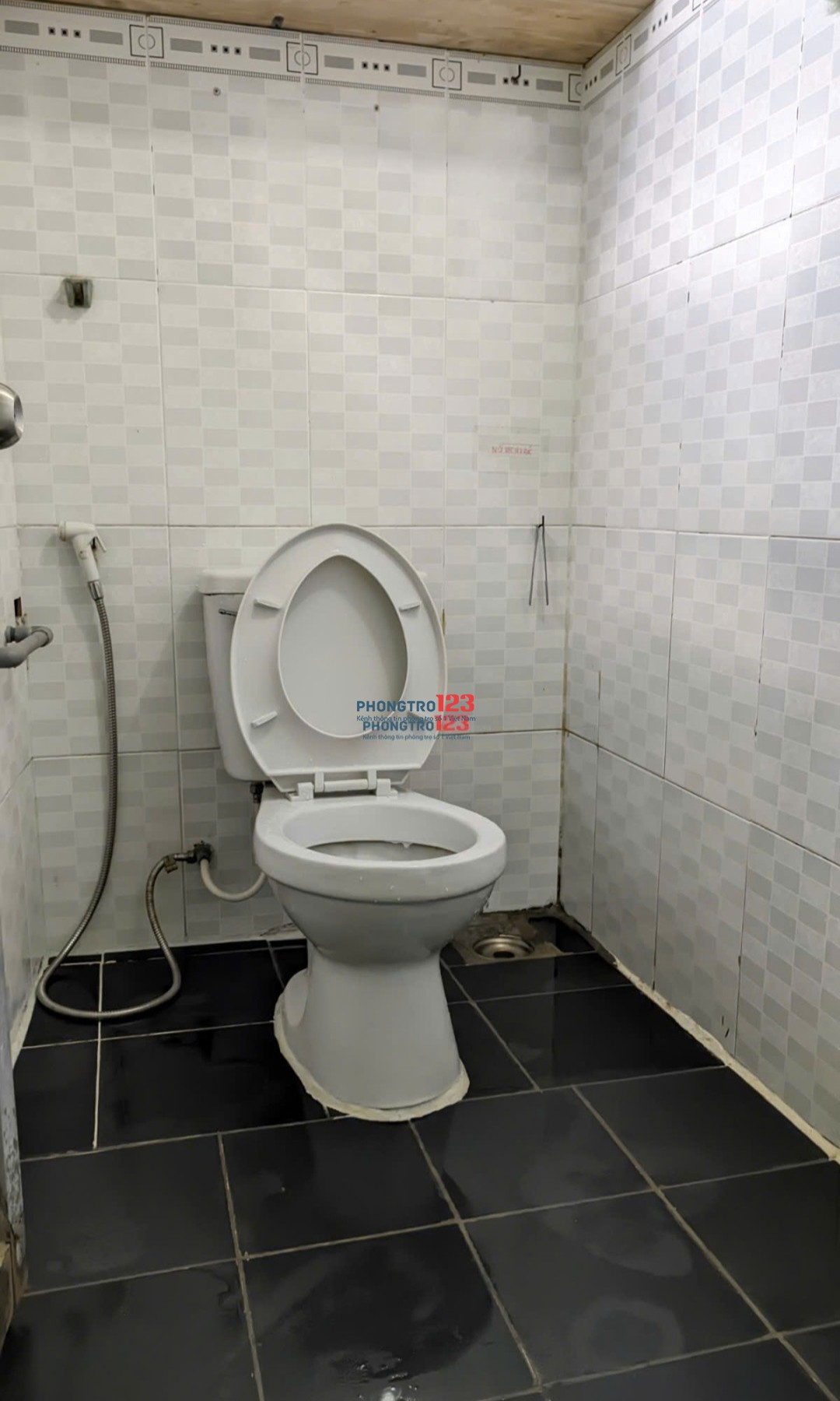 Phòng đẹp , Quận 10 , Wc riêng , máy giặt.