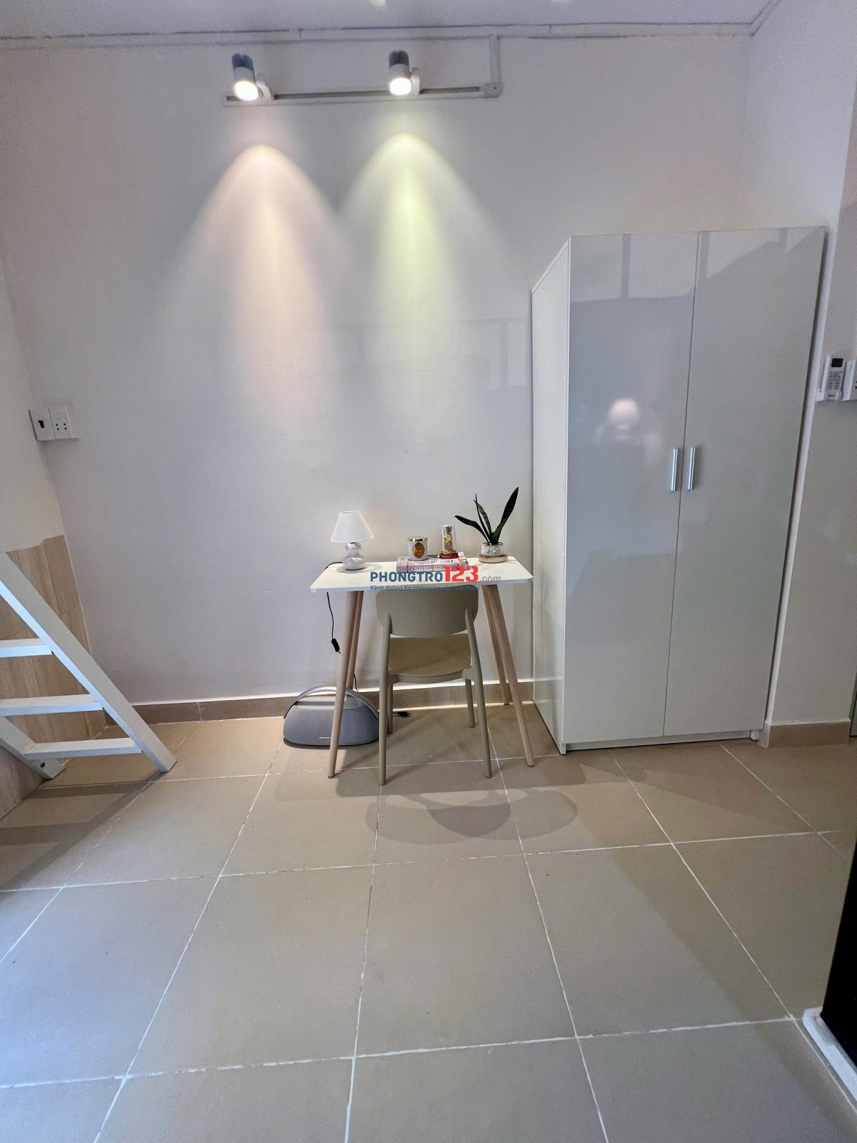 Cho Thuê Phòng Trọ Có Gác Giá Rẻ Ở Được 3 - 4 Người Gần ĐH Bách Khoa, ĐH Kinh Tế UEH Quận 10