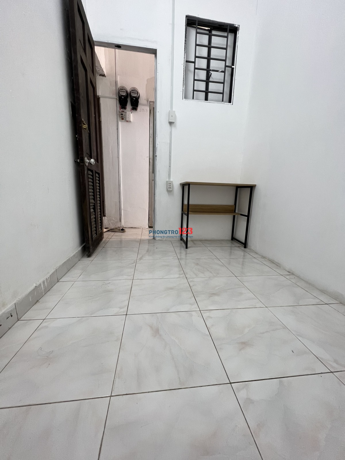 PHÒNG CỬA SỔ, SẠCH SẼ WC RIÊNG, GIỜ TỰ DO GẦN CHỢ BÀ CHIỂU