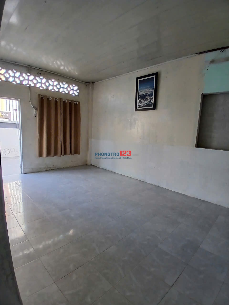 Cho thuê 2 căn hộ lầu 1 và 2 của nhà mặt tiền 608 Điện Biên Phủ, quận 10 (ngã 3 Nguyễn Thiện Thuật)