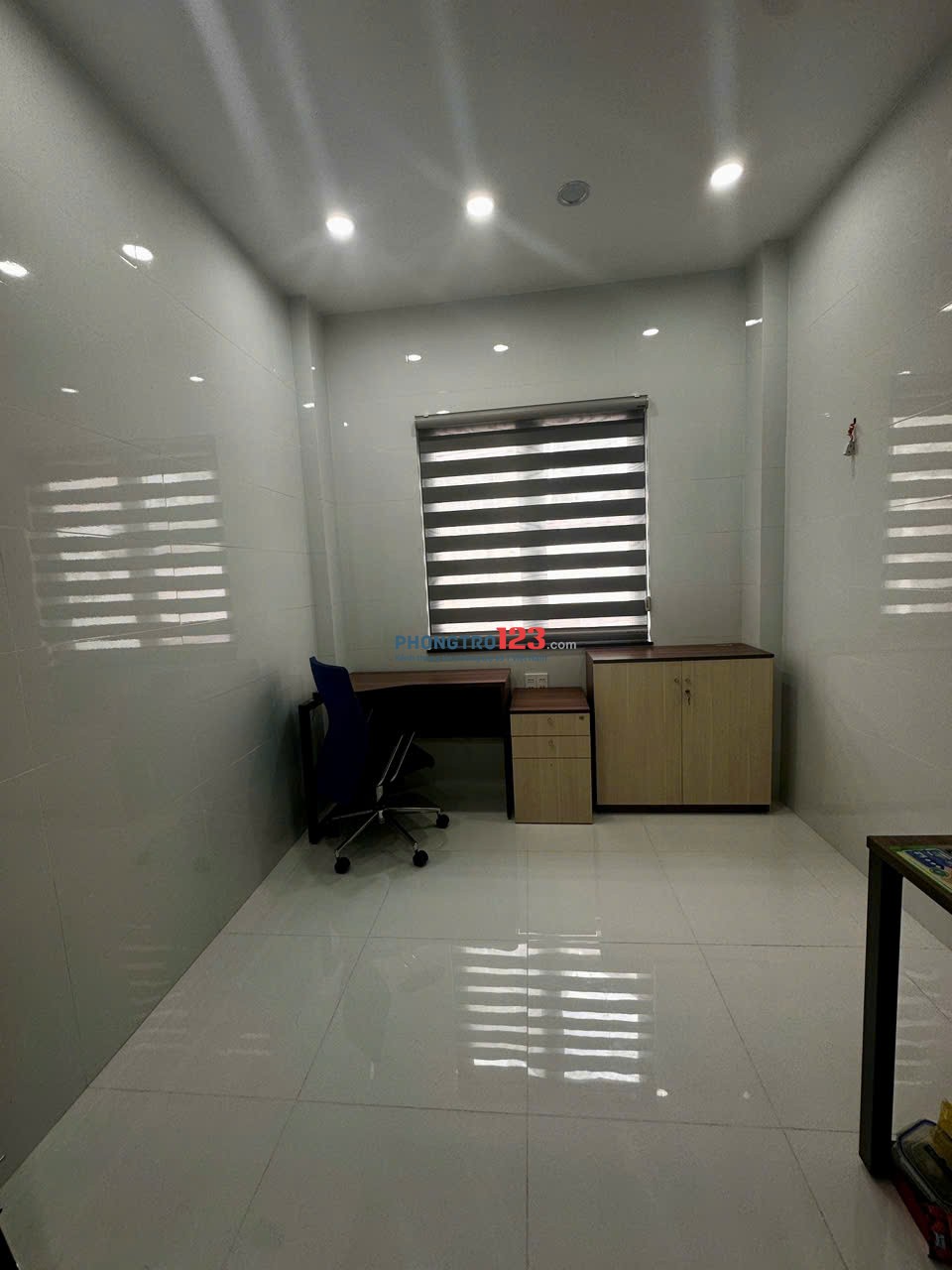 Phọng trọ full nội thất chính chủ cho thuê tại trung tâm Quận 3