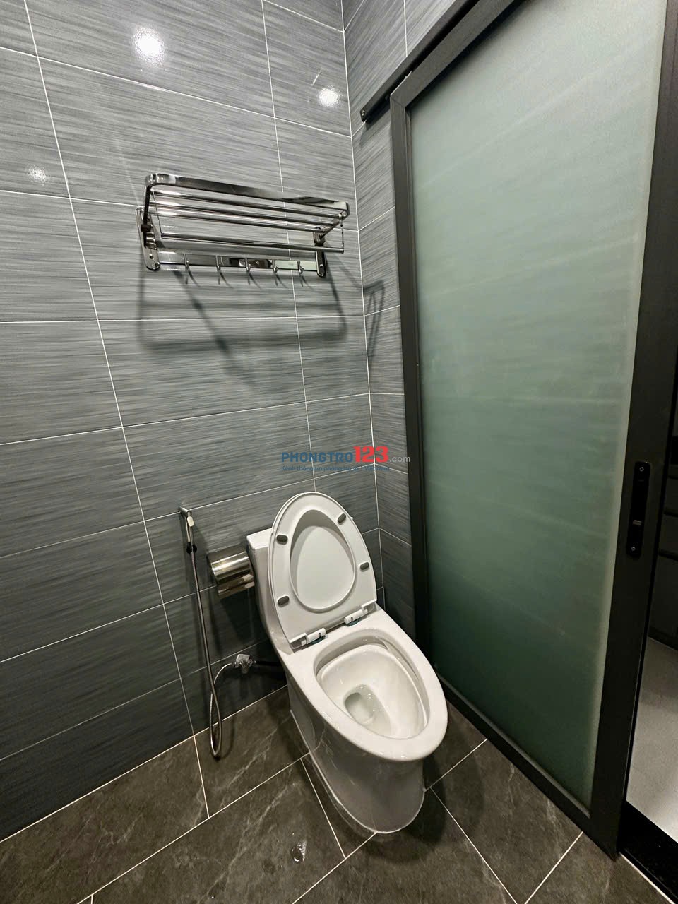 Phọng trọ full nội thất chính chủ cho thuê tại trung tâm Quận 3