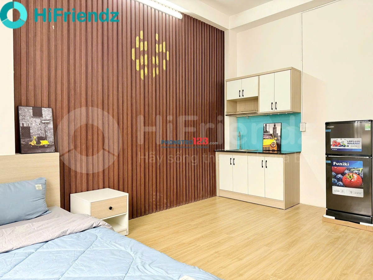 PHÒNG TRỌ CỬA SỔ LỚN SIÊU RỘNG 50M2 ĐINH BỘ LĨNH Ở 3 4 NGƯỜI GẦN HUTECH UEF VĂN LANG 0986969336