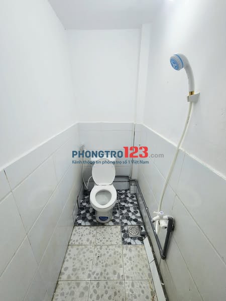 Phòng Thoáng, Mới cho 3-4 người gác cao, Hành lang 5m, Nguyễn Tri Phương, Dĩ An Giờ tự Do