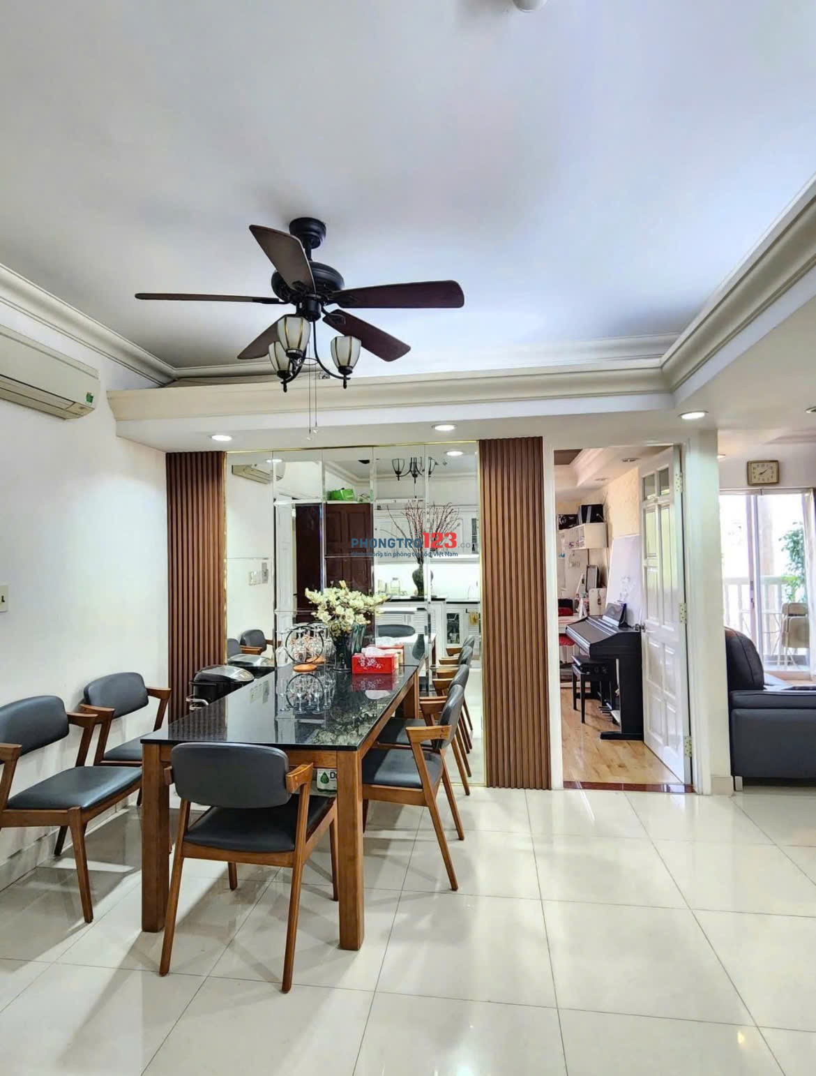 ParkLegend Hoàng Văn Thụ, TB: 2p ngủ, nhà mới 18tr/tháng.