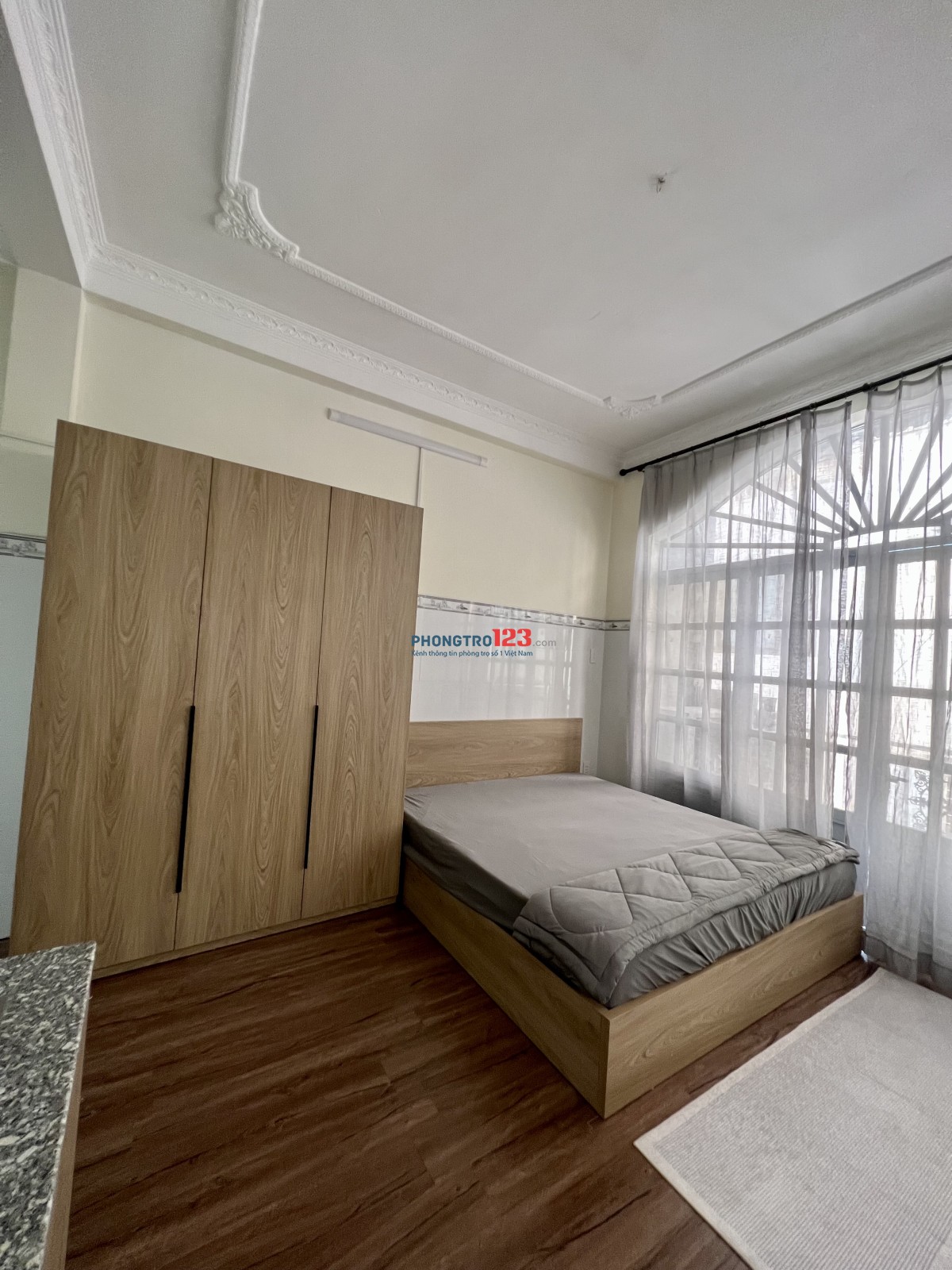 Phòng trọ 27m2 ban công rộng, đầy đủ tiện nghi giá 9tr tại Nam Kỳ Khởi Nghĩa, quận 3
