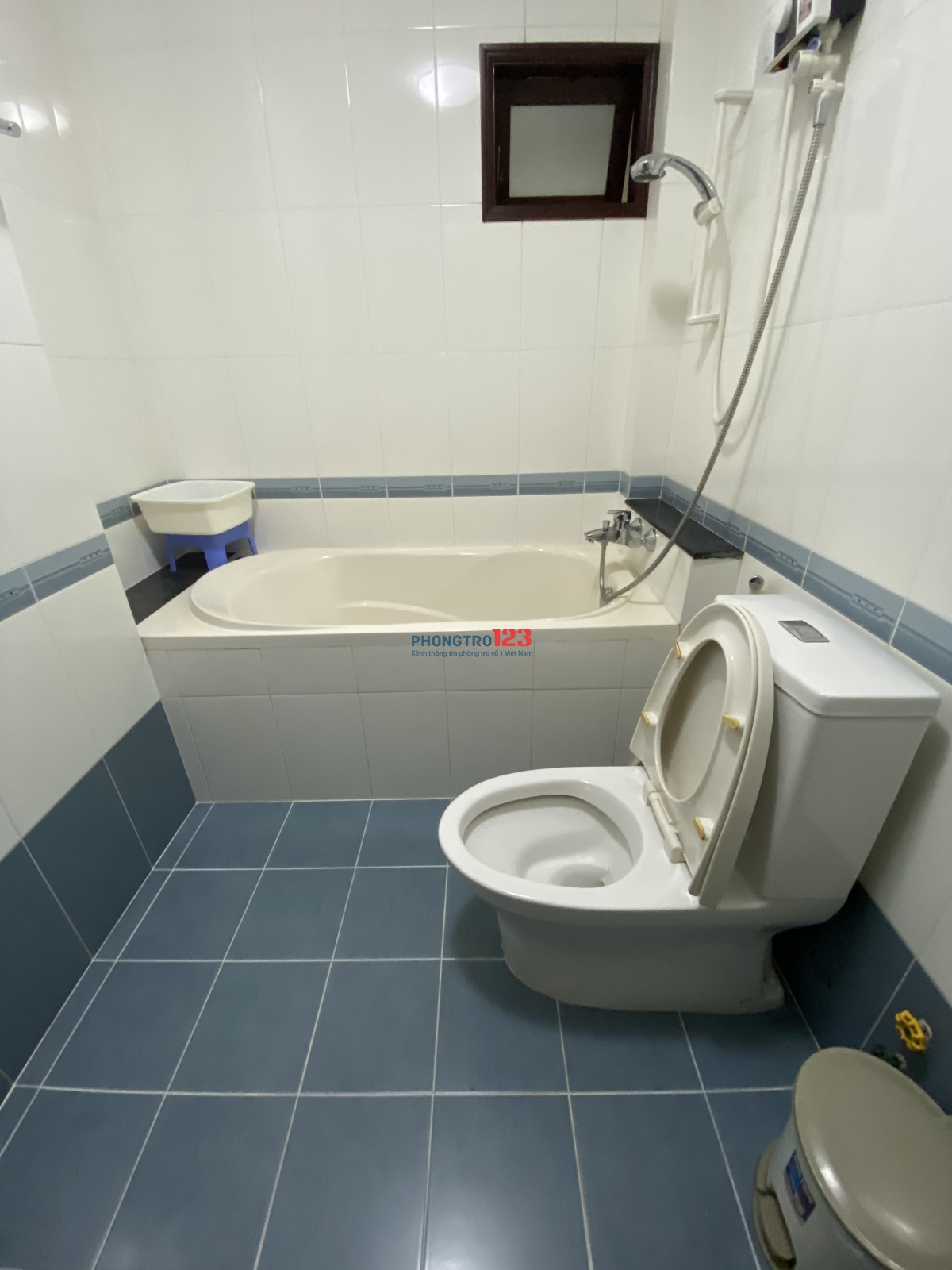 Phòng cao cấp, đầy đủ tiện nghi. Gần Đài truyền hình và trường Khoa Học Xã Hội & Nhân Văn 100 mét..