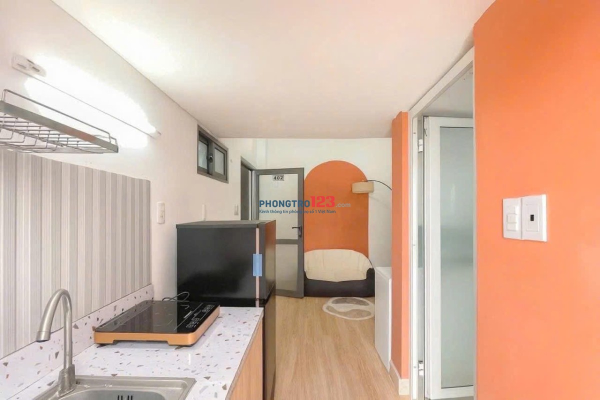 Duplex bancon, cửa sổ cho tân sinh viên tại Quận 7- Gần UFM, TDT, NTT, Lotte