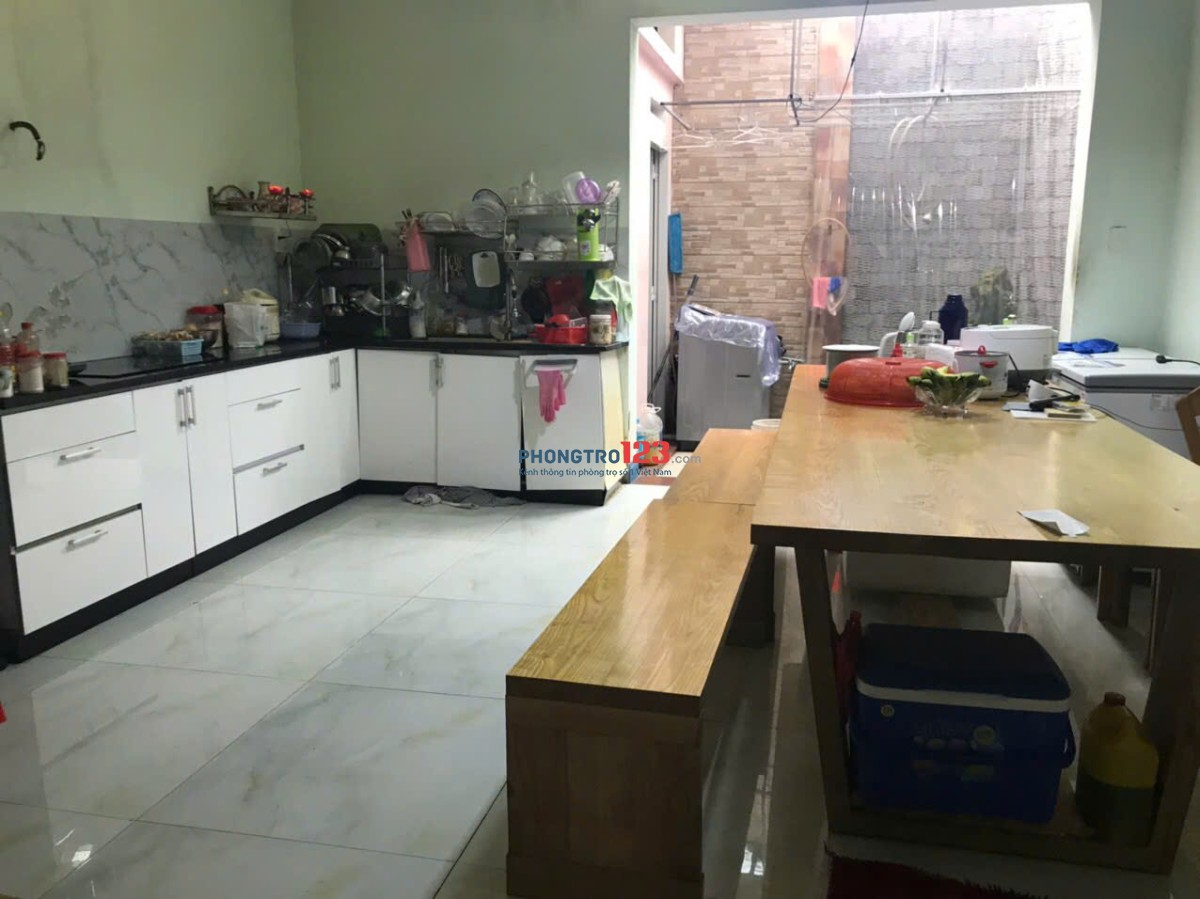 Cho thuê phòng KTX Nam - Nữ - 1.4tr trọn gói