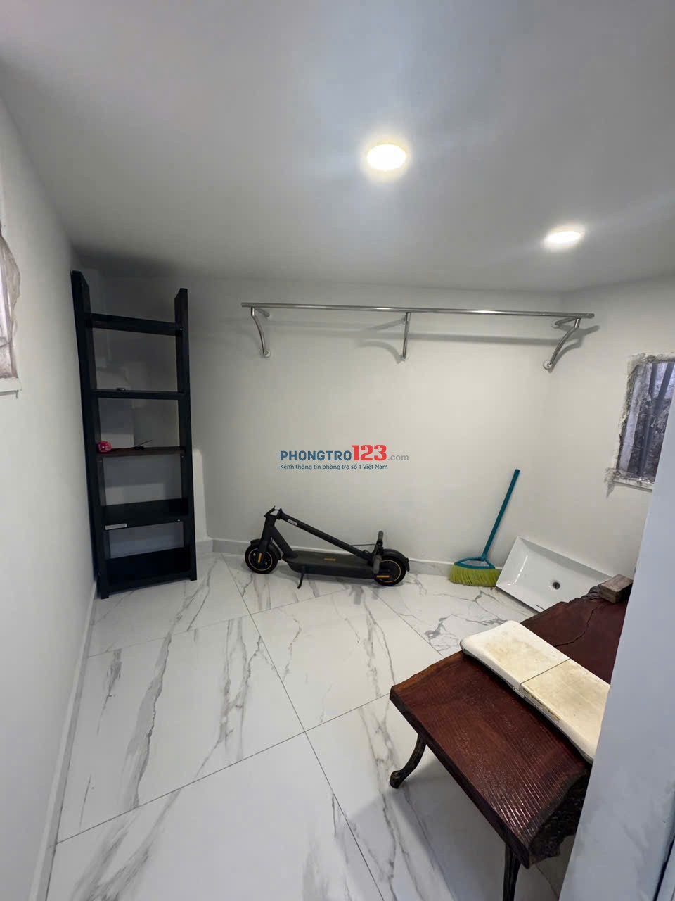 Cho thuê căn hộ 40m2 tại trung tâm Quận 5 - Giá 7,5 triệu/tháng