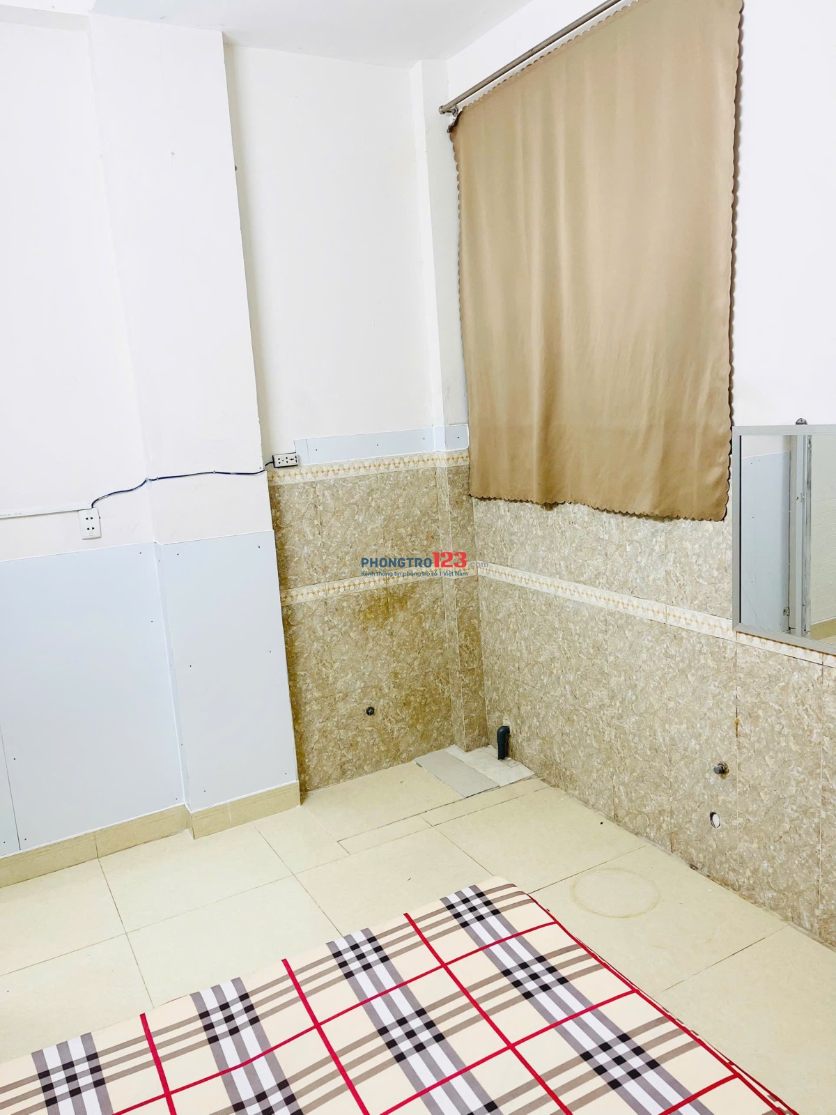 1PN tách bếp tầng trệt đường Giải Phóng Tân Bình chỉ 4,6 triệu
