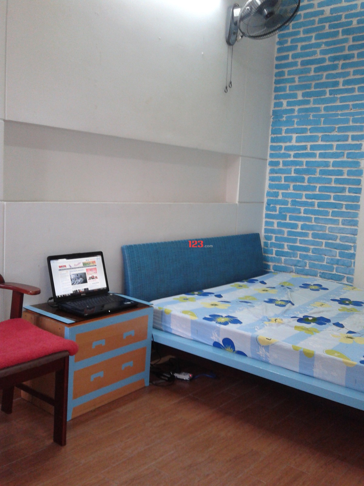 Phòng 24 m2. quận 10. đủ nội thất, 4,5tr/th