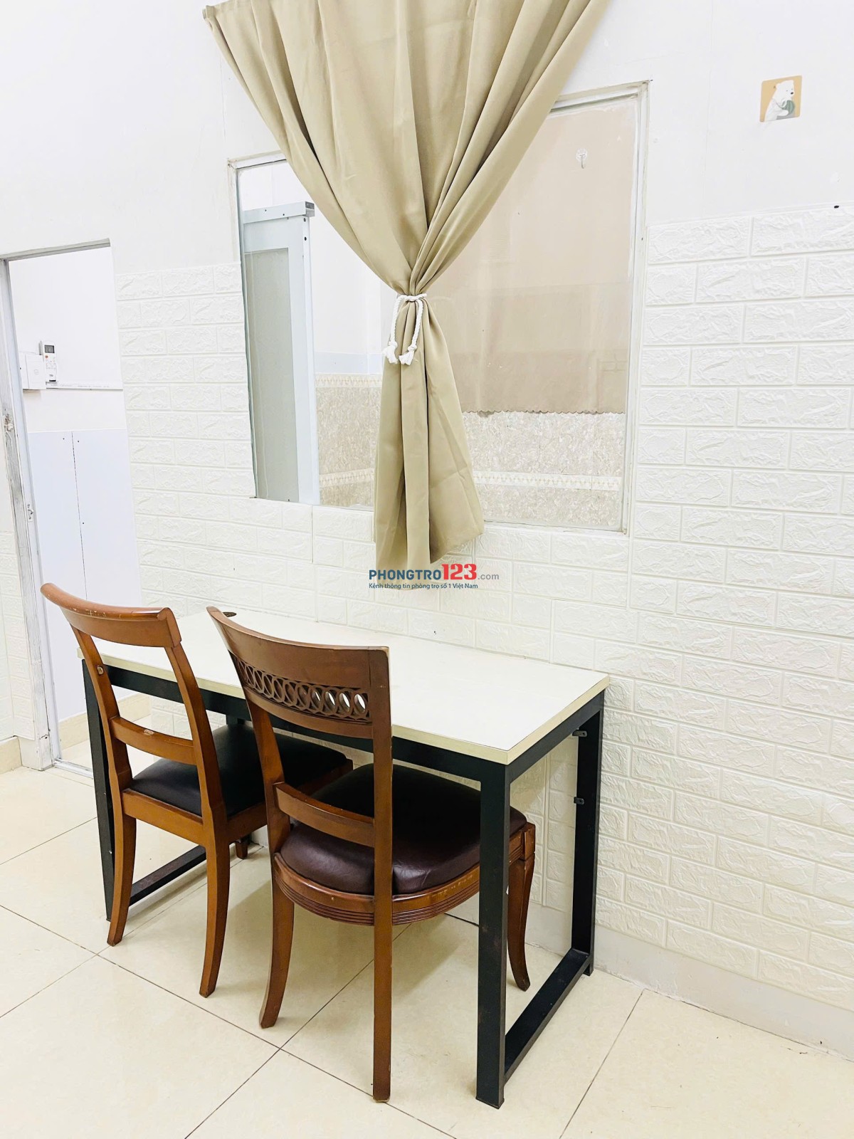 1PN tách bếp tầng trệt đường Giải Phóng Tân Bình chỉ 4,6 triệu