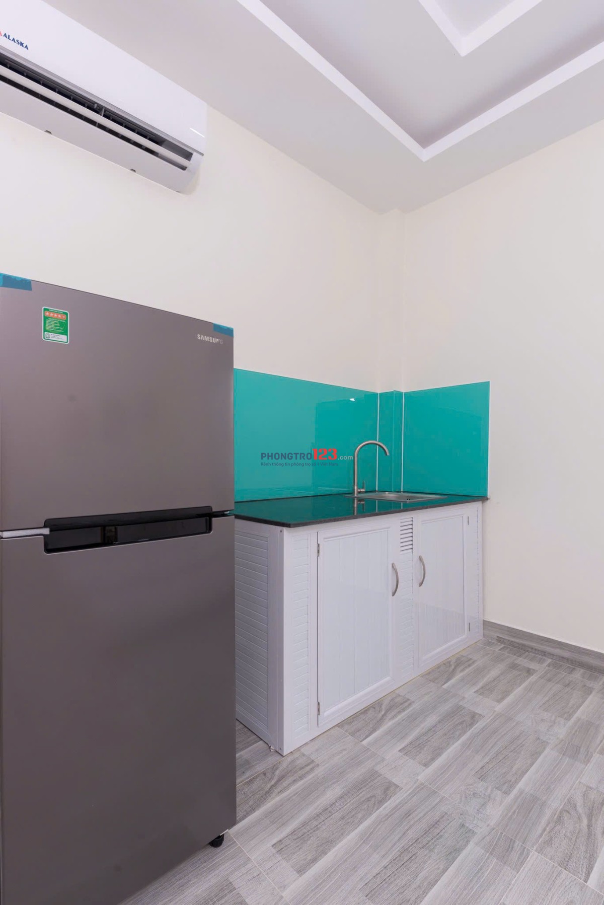 Cho Thuê Căn Hộ Full Nội Thất - Cửa Sổ Thoáng - Nhà Sạch Sẽ - Gần Chợ Bà Chiểu - Đại Học