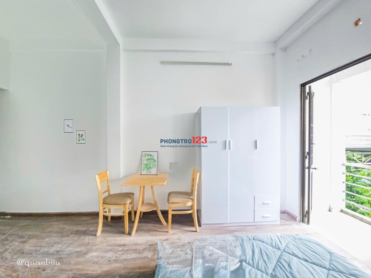 PHÒNG FULL NỘI THẤT BAN CÔNG – GẦN TRƯỜNG ĐH Y DƯỢC, BÁCH KHOA