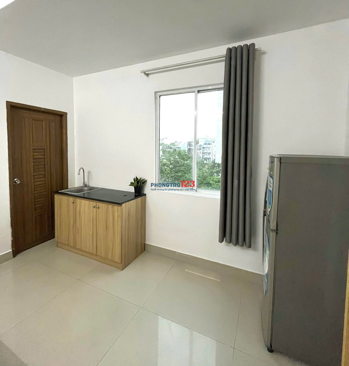 Cho thuê phòng full nội thất ngay trong KDC Trung Sơn