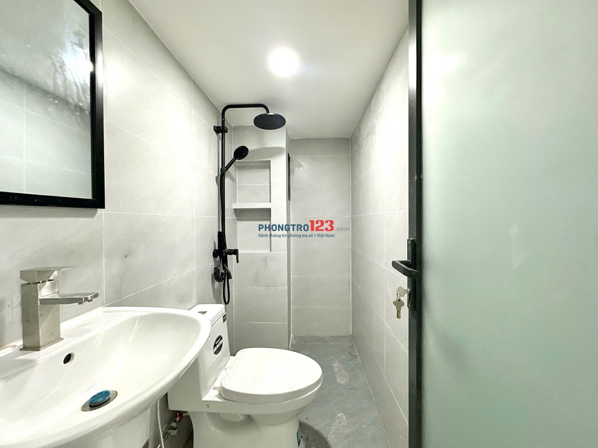 Cho thuê CHDV full NT quận 7 ở được 2-3 người- sát lotte,ĐH TĐT- NTT-RMIT-UFM , KDC Him Lam