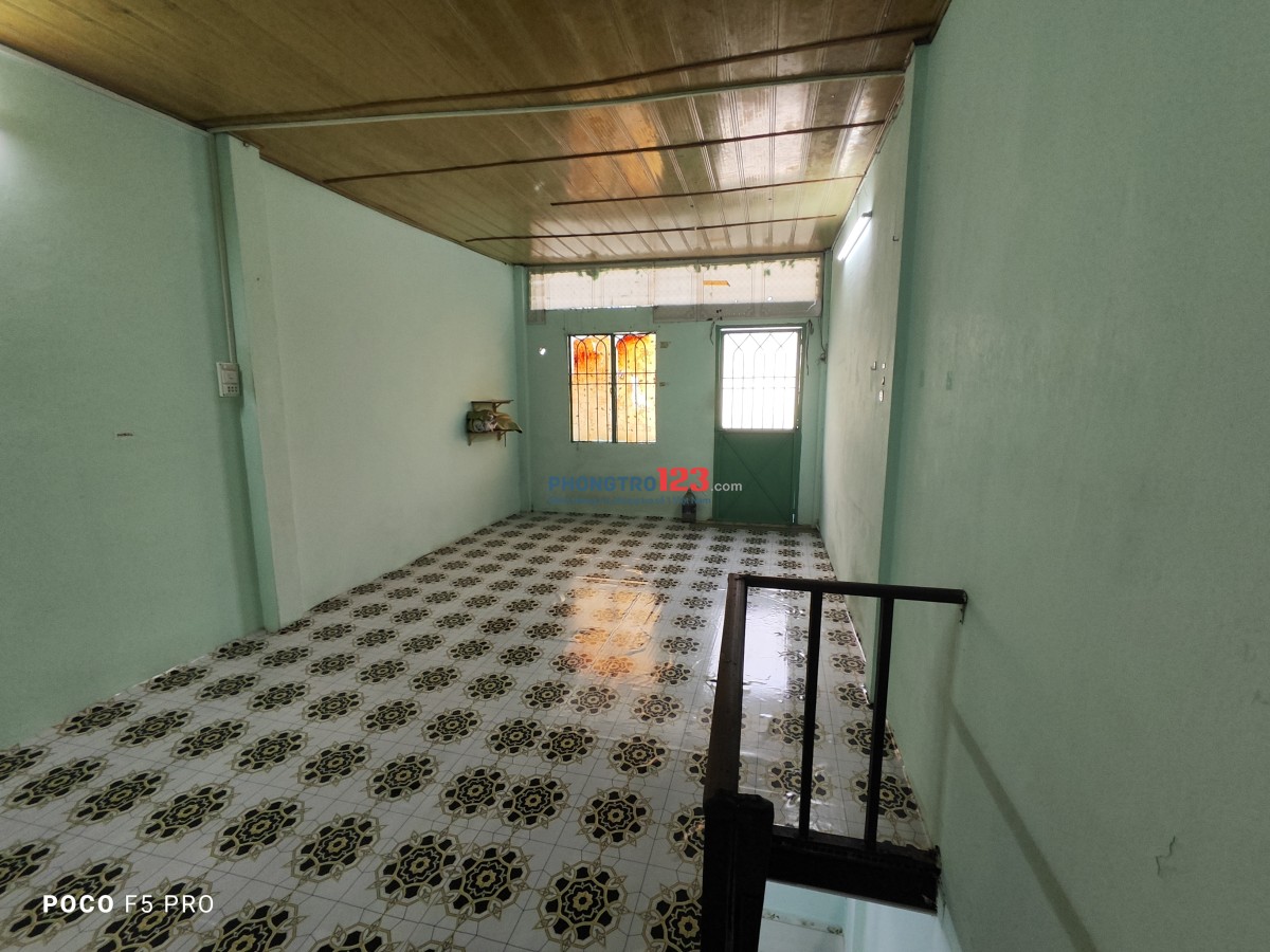 Nhà trọ rộng nguyên Căn, trệt lầu ban công cửa sổ Q11