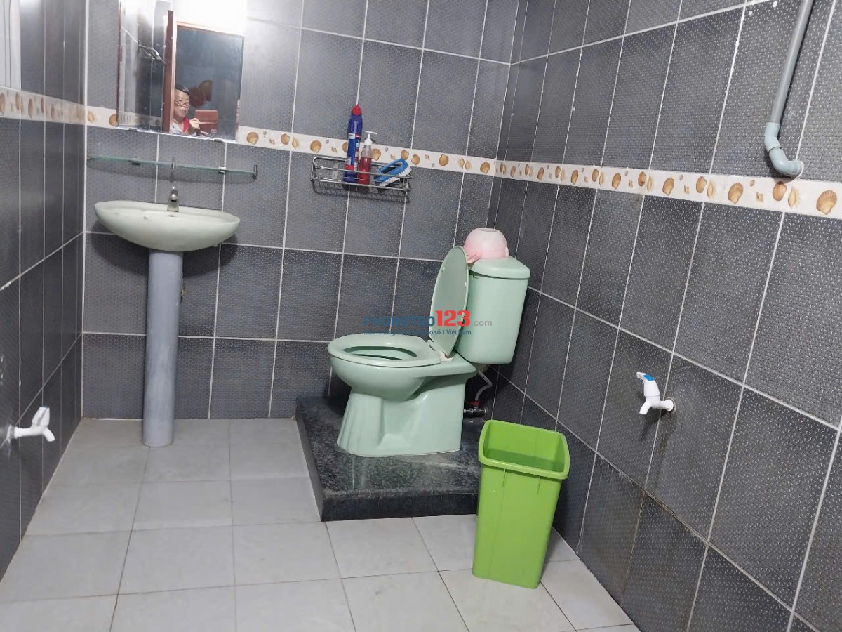 Cho thuê nhà nguyên căn Q.12, tổng dt 120m2, giá 7 triệu đ/tháng