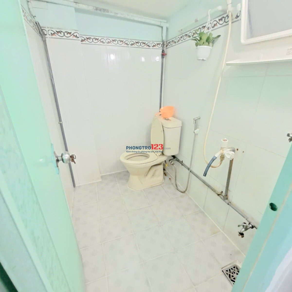 Phòng đẹp có Gác Lửng, Máy Lạnh - 26/42 Tân Sơn Nhì, Q.Tân Phú (Gần ĐH Công Thương, Văn Hiến)