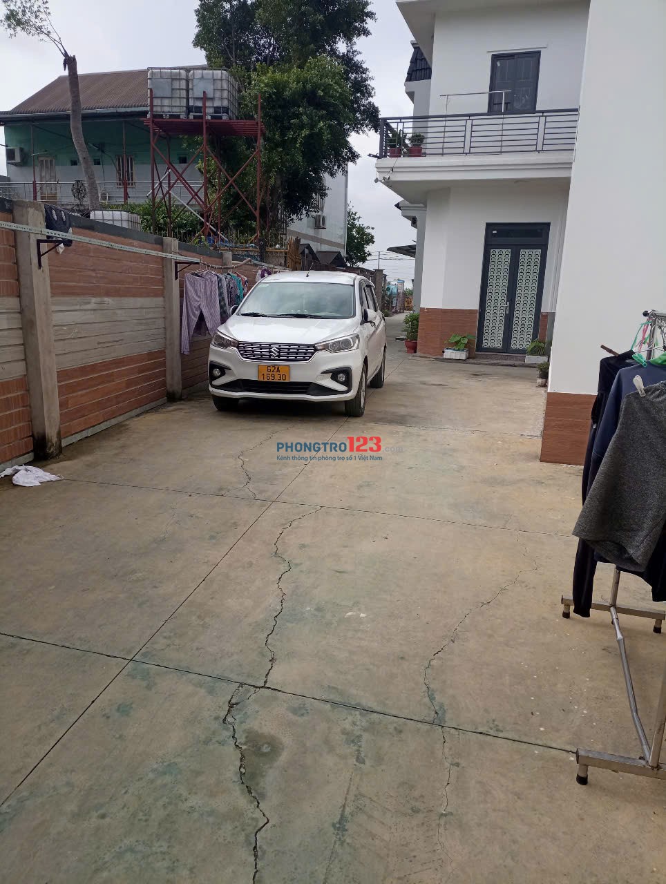 CHÍNH CHỦ CHO THUÊ NGUYÊN CĂN DT 4X7, 2PN2WC, FULL NỘI THẤT thuộc ẤP 4 Mỹ Yên, Bến Lức, Long An.