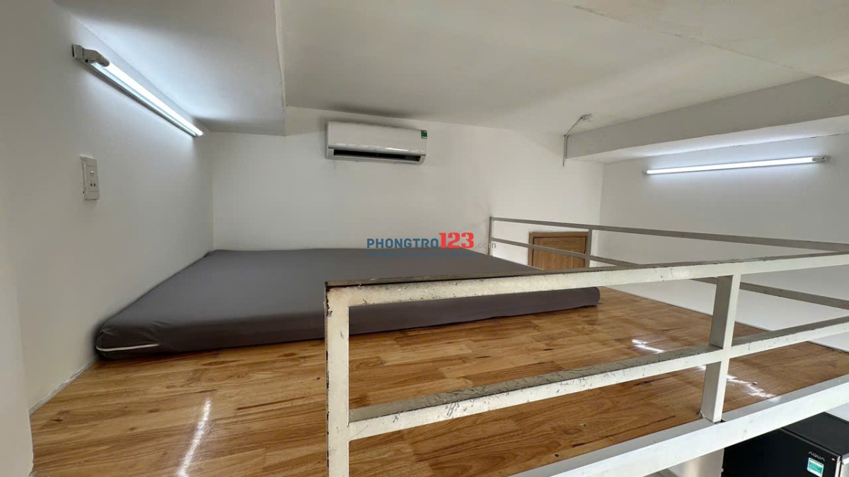 Phòng căn hộ Duplex đủ nội thất view bancon thoáng mát - 328 XVNT Q. Bình Thạnh ( Gần Hutech)