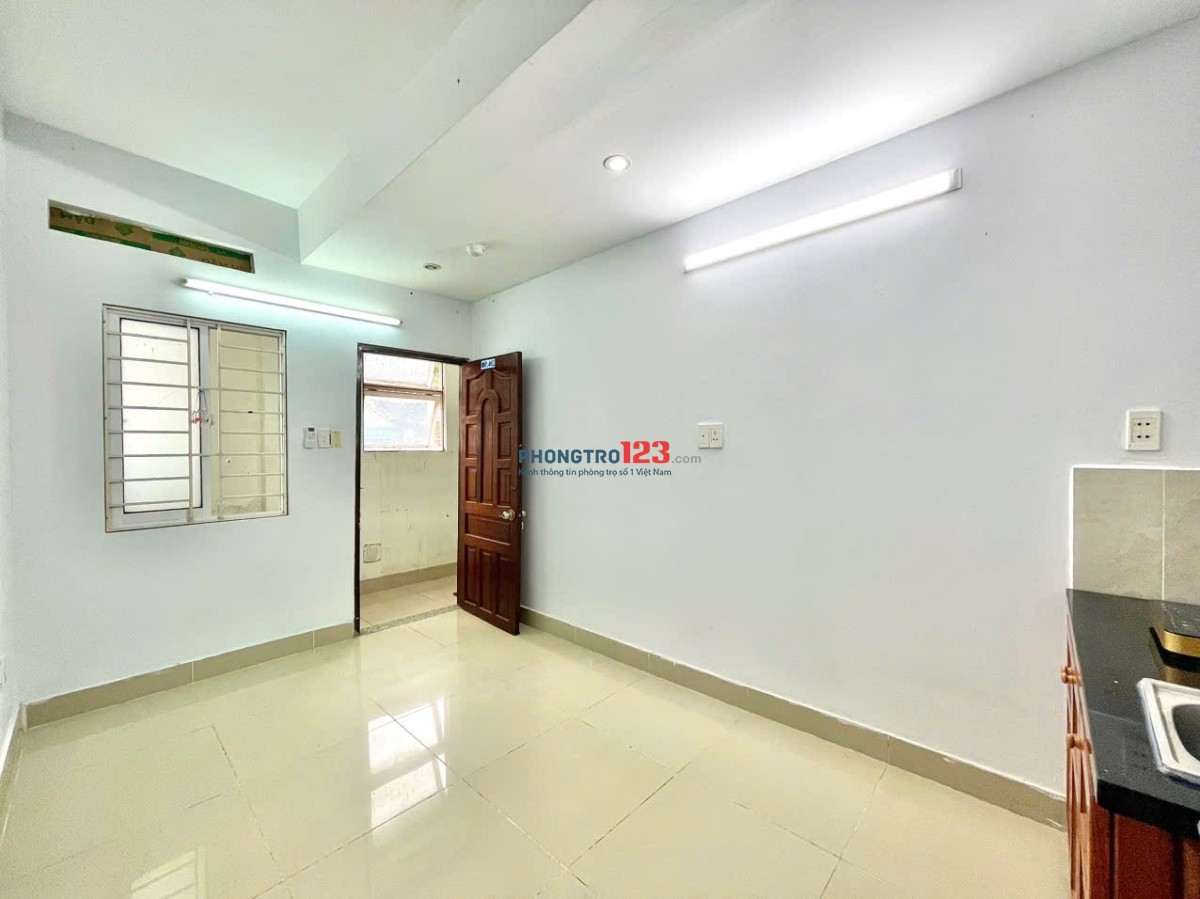 Phòng An Ninh, Full Tiện Nghi Ngay Công Viên Gia Định