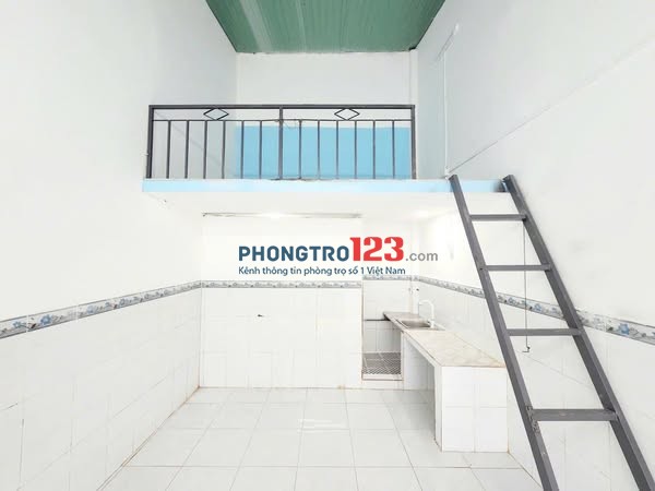 Phòng Gác cao Tháng 9 - đường số 4 Linh Xuân, Thủ Đức - zá 2trx - Giờ Tự Do, Vân Tay KO CHỦ