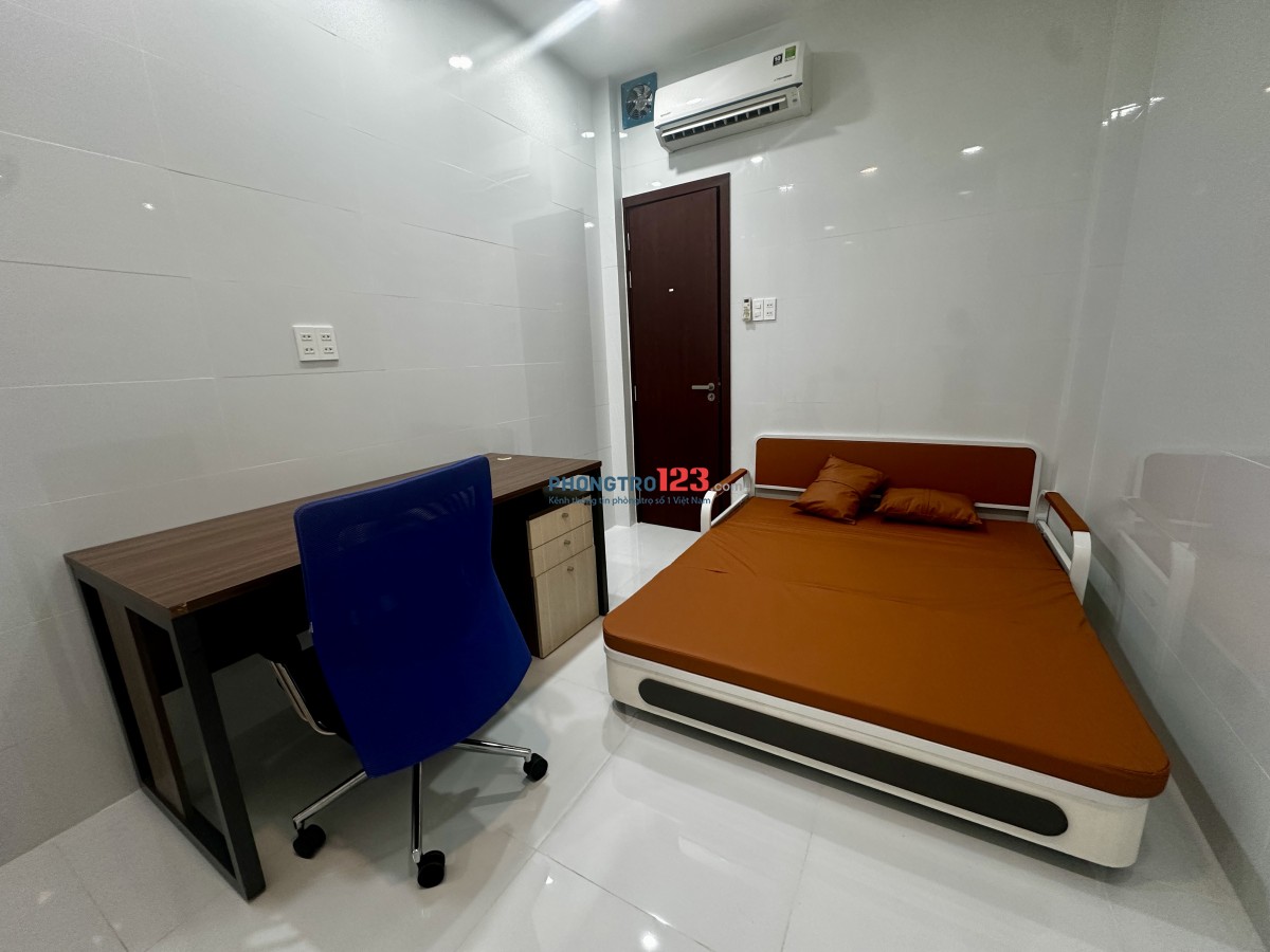 Phọng trọ full nội thất chính chủ cho thuê tại trung tâm Quận 3