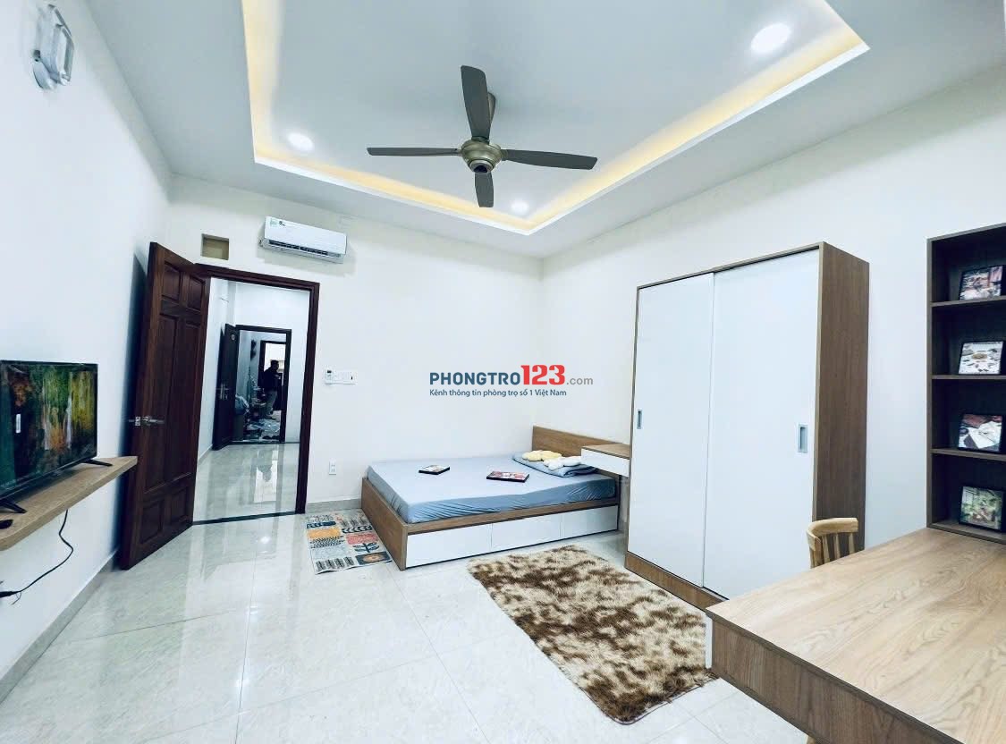 CHO THUÊ CĂN HỘ 1 PHÒNG NGỦ TÁCH BẾP, FULL NỘI THẤT, NGAY ETOWN CỘNG HOÀ.