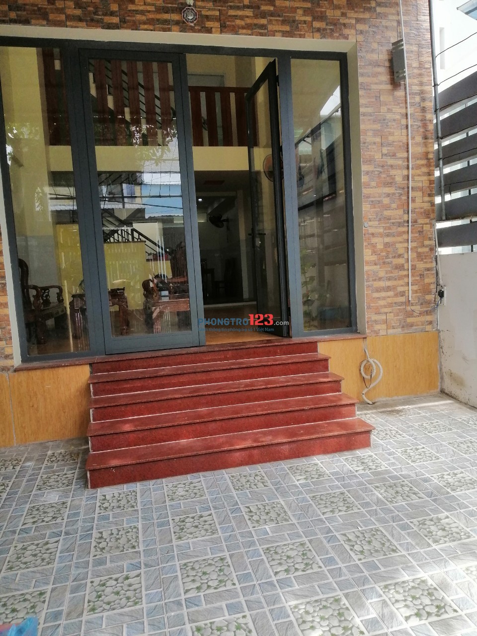 Cho thuê căn hộ dịch vụ Lê Văn Lương gần dự án CELESSTA hàn quốc giá 2 triệu