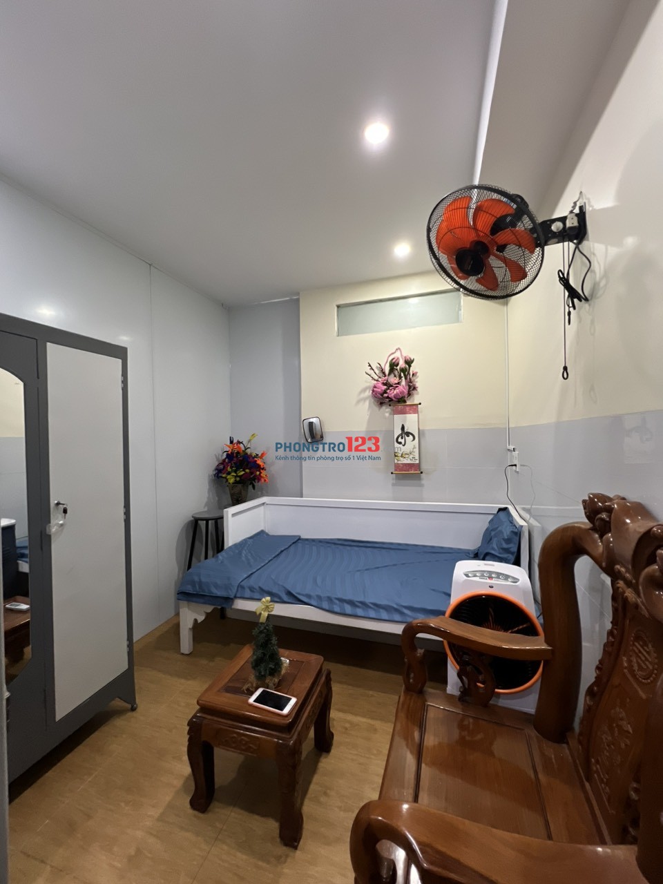 Cho thuê căn hộ dịch vụ Lê Văn Lương gần dự án CELESSTA hàn quốc giá 2 triệu