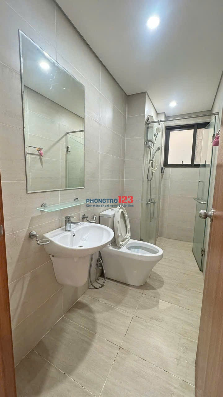 Chung cư Screc (Coopmart), 974A Trường Sa, Q3: 86m2, 2p ngủ, full nt, 13tr/th