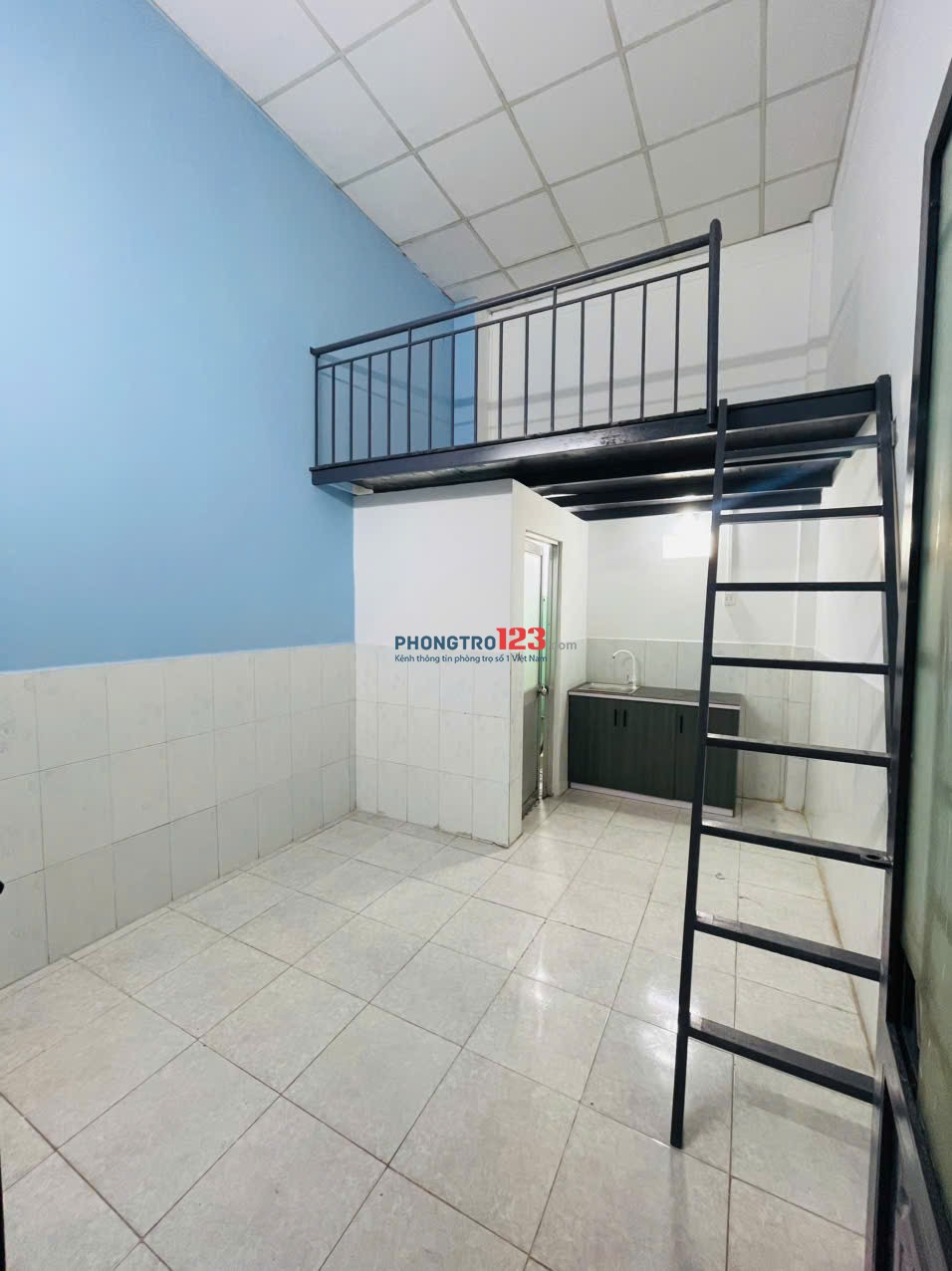 Phòng trọ an ninh ngay làng Đại Học, KTX khu A, 20m2 có gác, Tân Lập