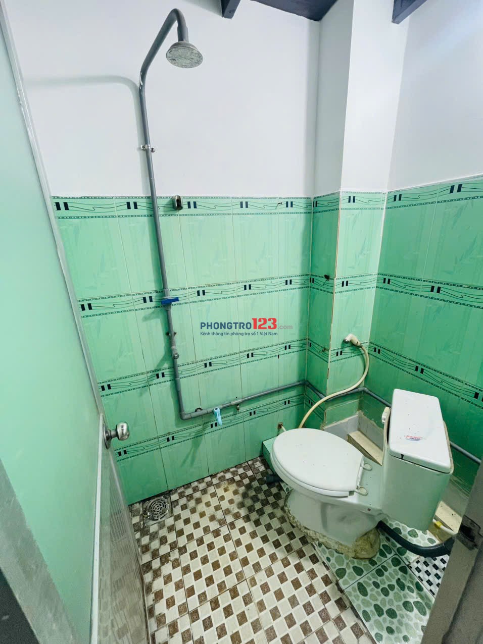 Phòng trọ an ninh ngay làng Đại Học, KTX khu A, 20m2 có gác, Tân Lập