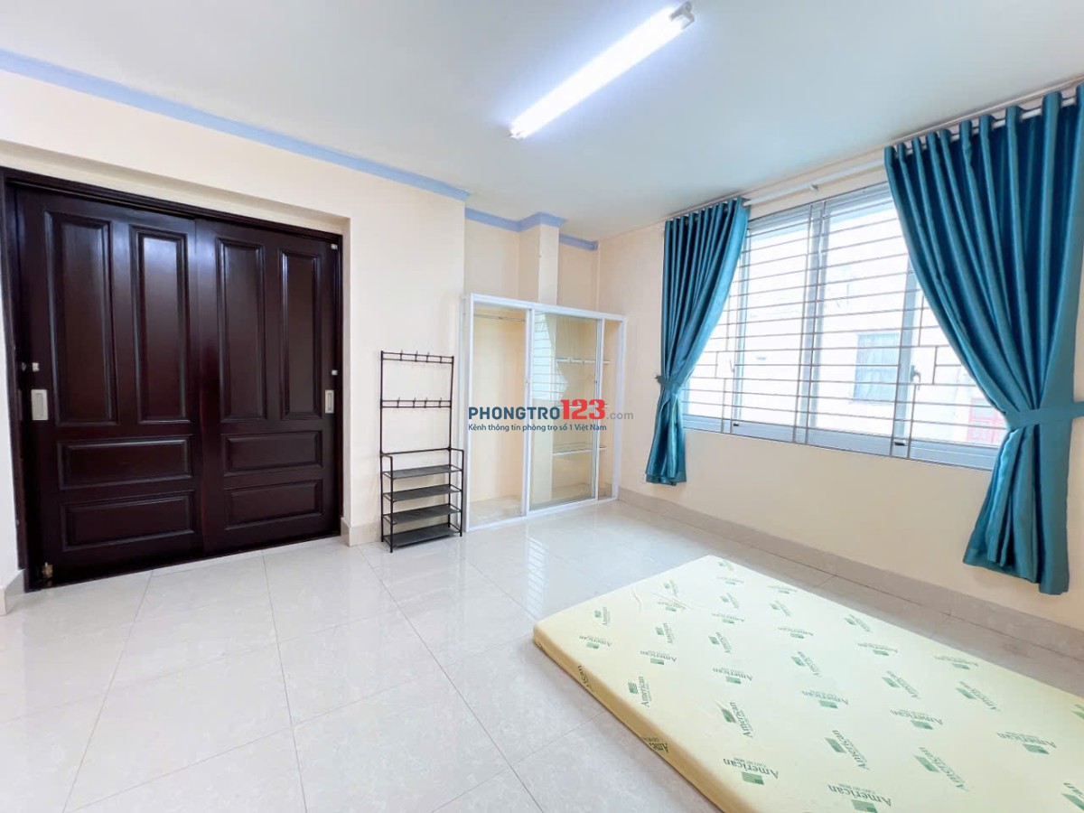 CHO THUÊ PHÒNG TRỌ - Trong Chợ Thạch Đà 20m. CỬA SỔ LỚN + RỘNG 35M2
