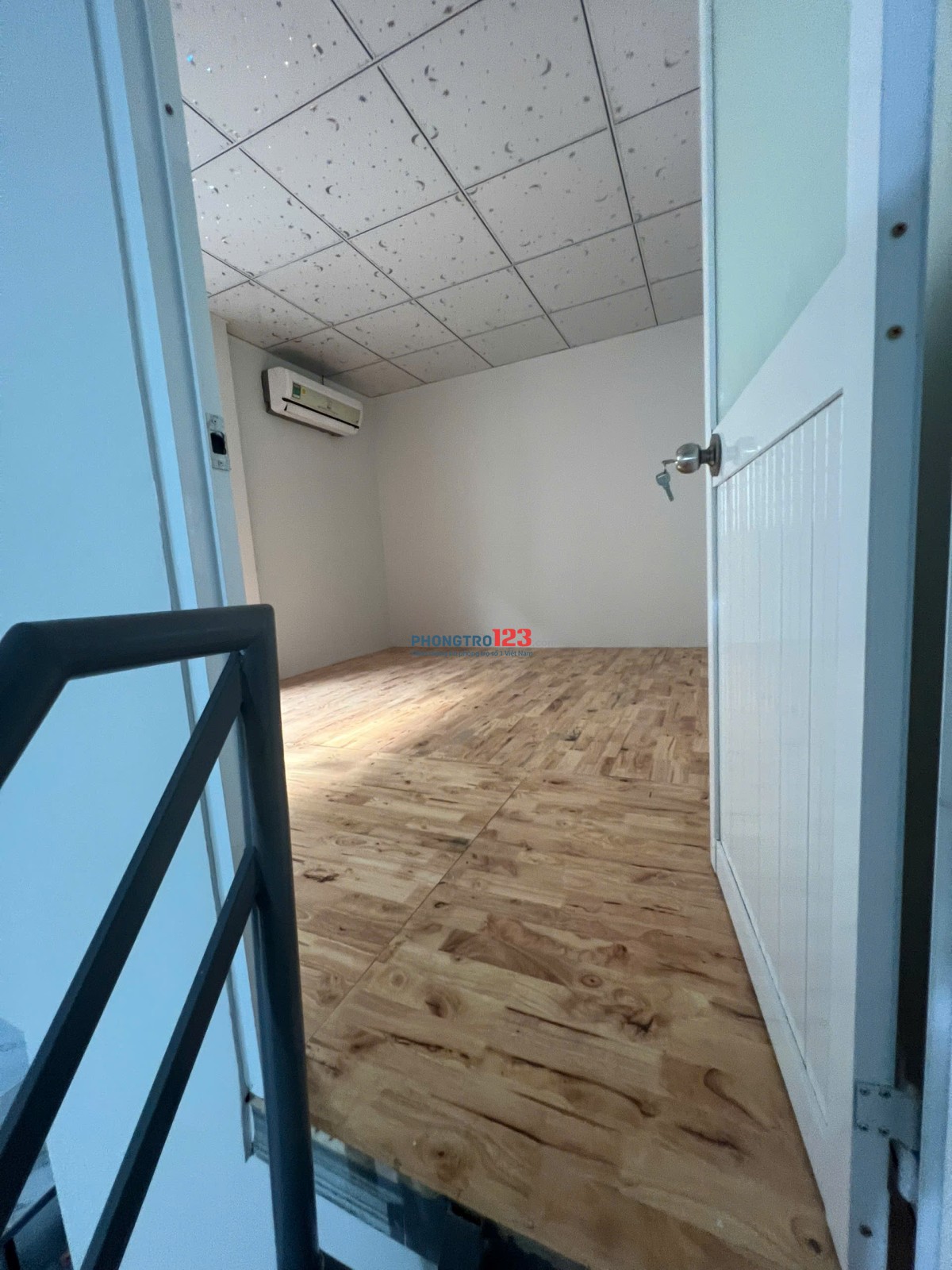 Phòng trọ 01 gác và 01 phòng nhỏ 31m2 Trường Thọ gần ngã tư Bình Thái
