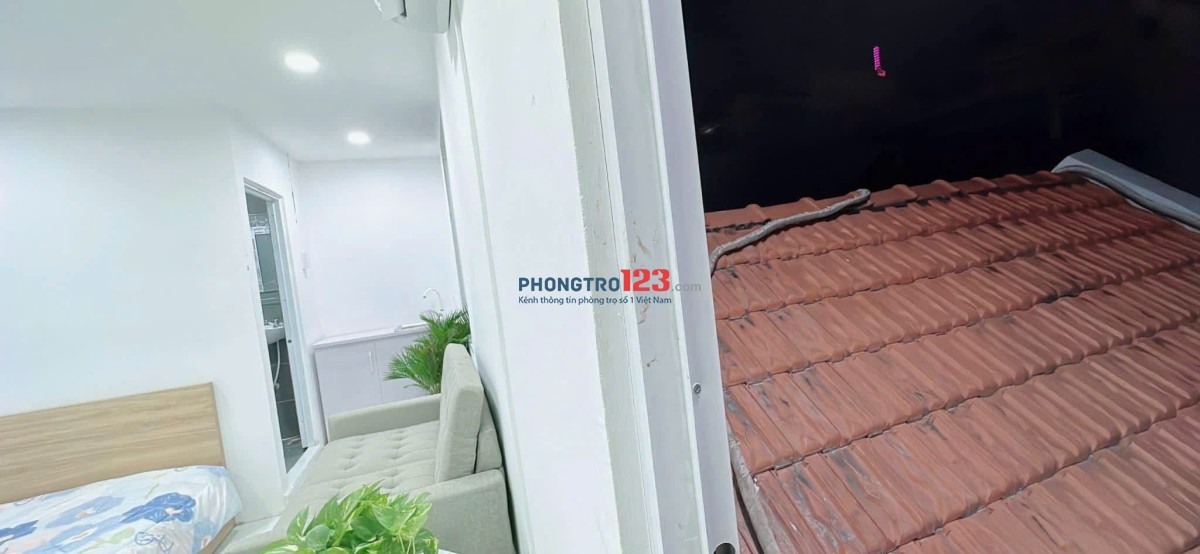 PHÒNG TRỌ FULL NỘI THẤT CỬA SỔ LỚN NGUYỄN GIA TRÍ GẦN ĐẠI HỌC HUTECH,HỒNG BÀNG,UEF,..-LH:0932985900