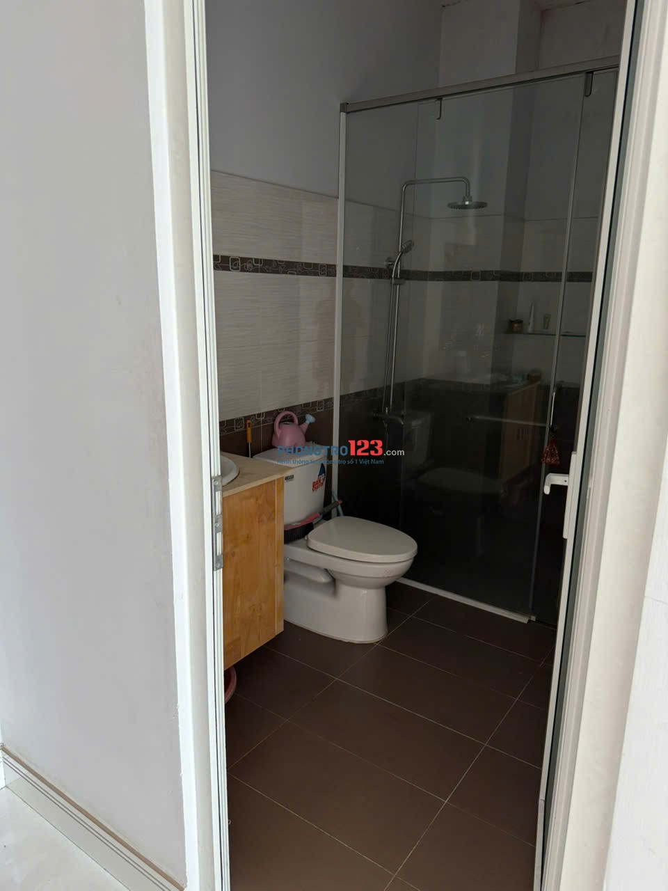 Nhà còn phòng trống cần cho thuê