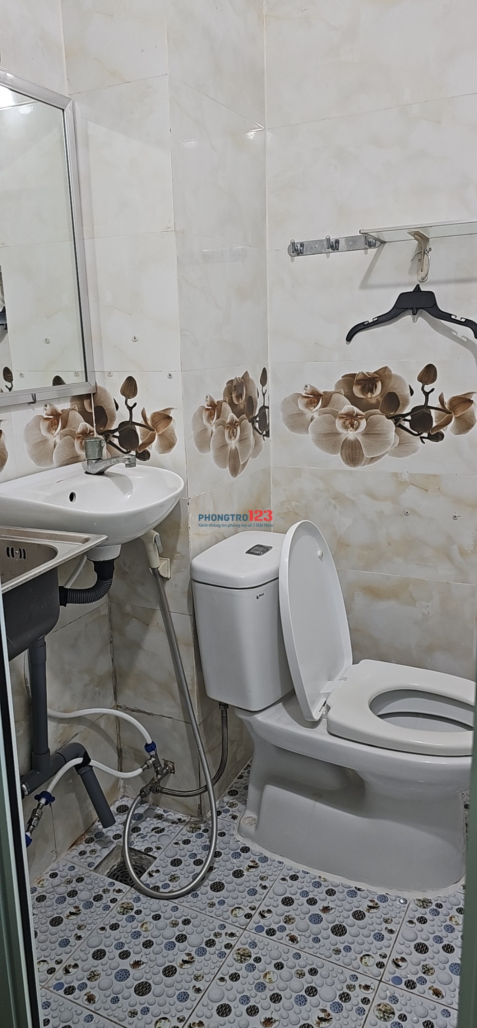  Phòng ban công vừa trống chỉ 4tr-4tr5 có thể ở ngayĐịa chỉ: 98/21 Thích Quảng Đức, Phú Nhuận