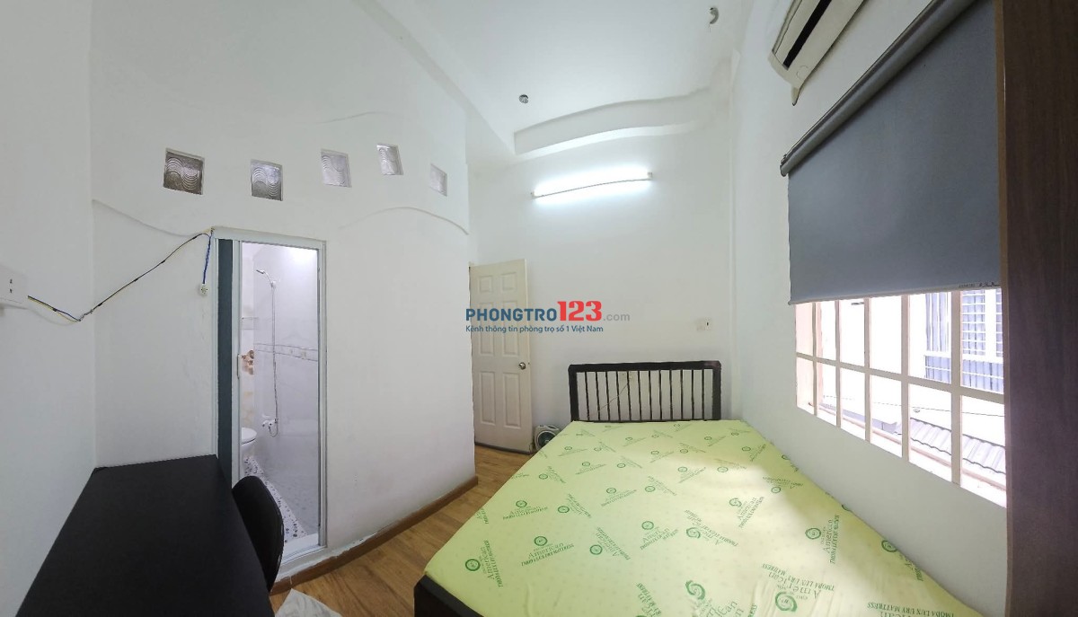  Phòng ban công vừa trống chỉ 4tr-4tr5 có thể ở ngayĐịa chỉ: 98/21 Thích Quảng Đức, Phú Nhuận