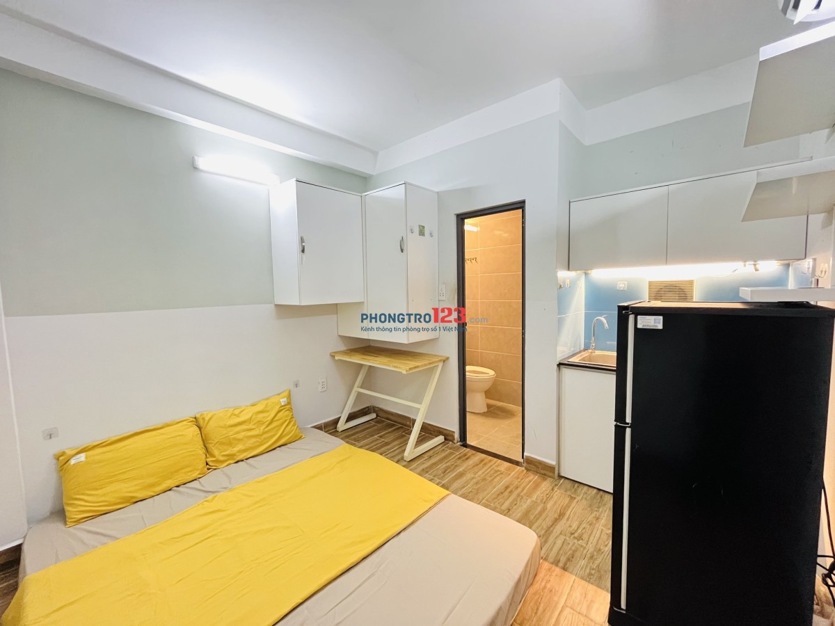 PHÒNG FULL NỘI THẤT MỚI XÂY NGAY NGUYỄN GIA TRÍ