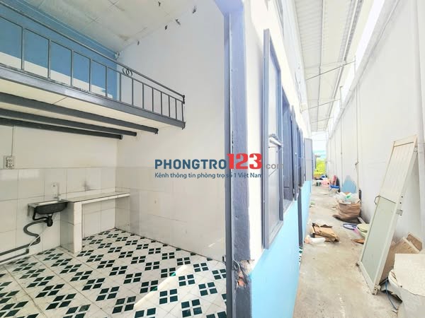 Dãy trọ mới Gác Cao gần Ngã Tư 550, Vicom Dĩ An Giờ Tự Do, KO Chủ