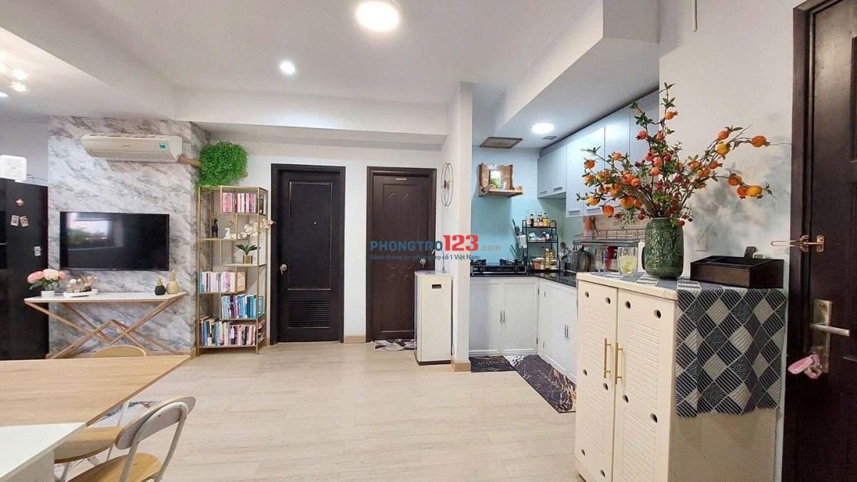 Chung cư Screc , P12, Q3, nội thất, 2p, 2wc, 85m2, giá 13tr/tháng