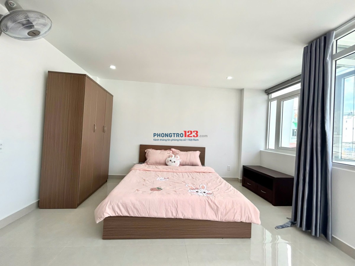 Phòng Trọ Cho Thuê Ngay 3/2 Quận 10, Ban Công Sáng- Gần ĐH Kinh Tế, Bách Khoa, ĐH Mở